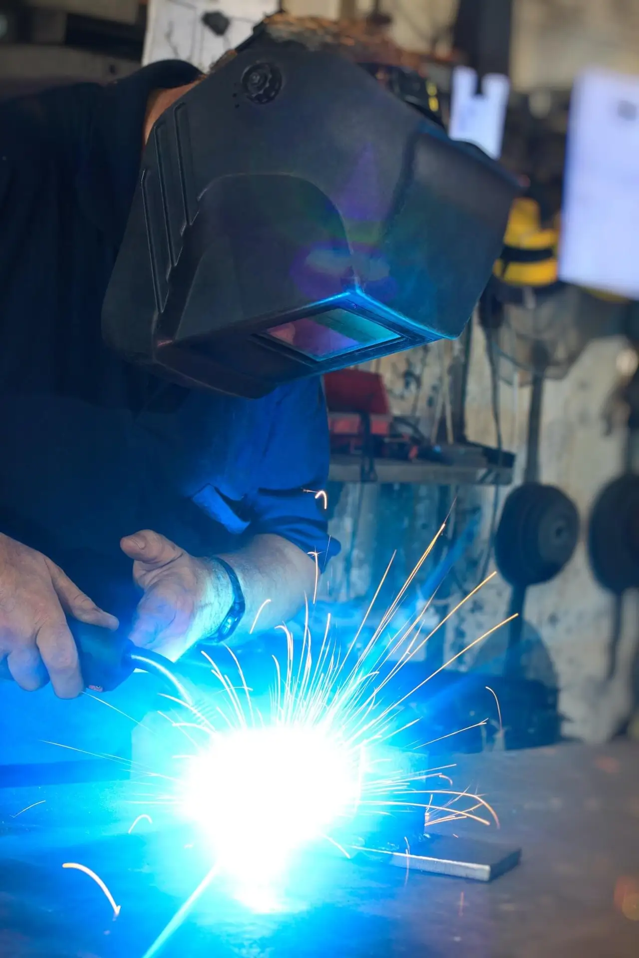 welder-2.jpg